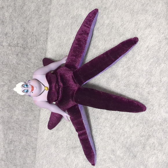 Disney Store Ursula Sea Witch Little Mermaid Doll - Picture 6 of 6